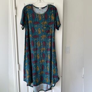 💚LuLaRoe Leaf Print Carly Dress